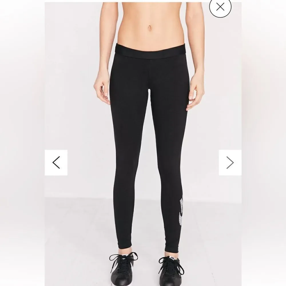 NIKE black and silver Leg-A-See GX1 Foil Legging size S.